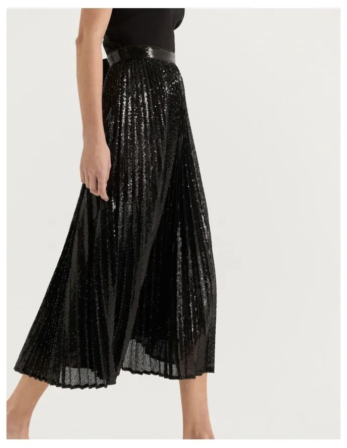 Review Dahlia Skirt in Black