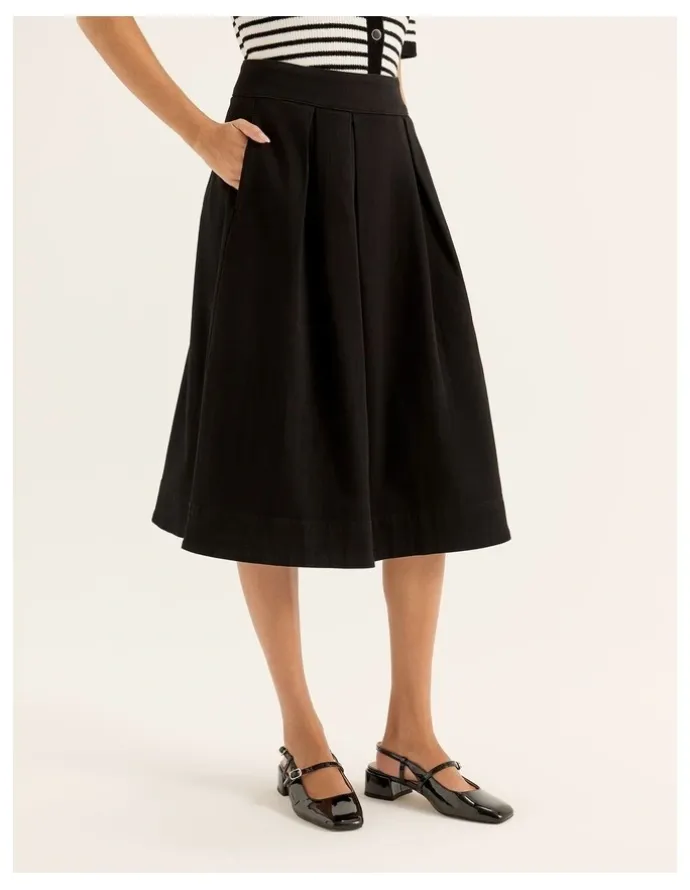 Review Giverny Denim Skirt in Black