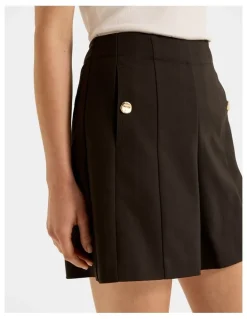 Review Joanne Shorts in Black