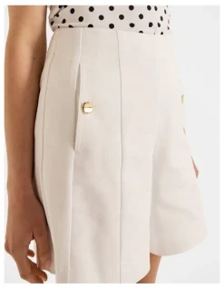 Review Joanne Shorts in Ivory