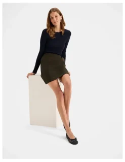 Review Maisel Mini Skirt in Khaki