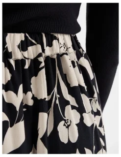Review Skyline Slip Midi Skirt