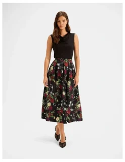 Review Soiree Midi Skirt in Black