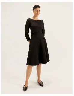 Review Taylor Skater Skirt in Black