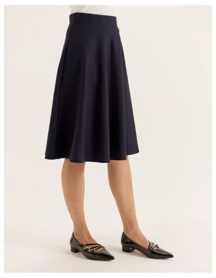 Review Taylor Skater Skirt in Ink