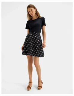 Review Tia Spot Skirt in Ink