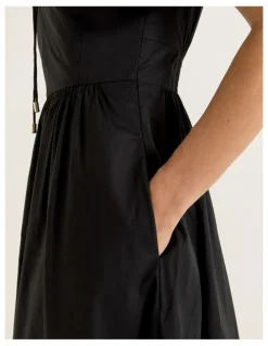 Review Adeline Sundress in Black
