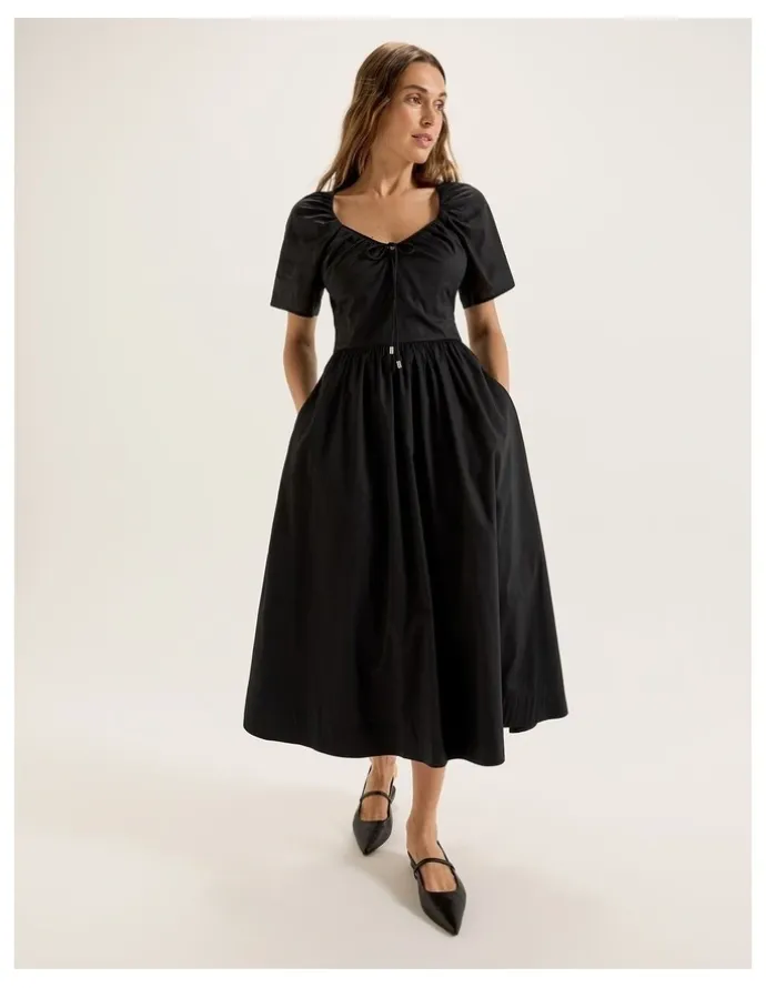 Review Adeline Sundress in Black