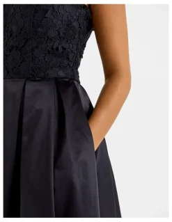 Review Admiration Cocktail Dress in Ink