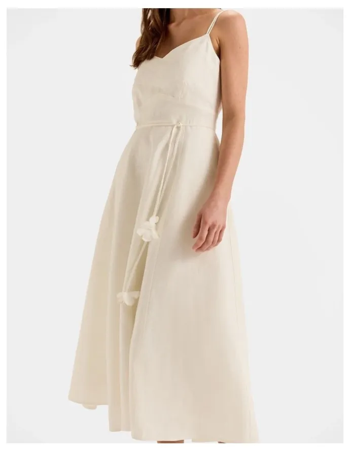 Review Aelia Linen Sun Dress in Ivory