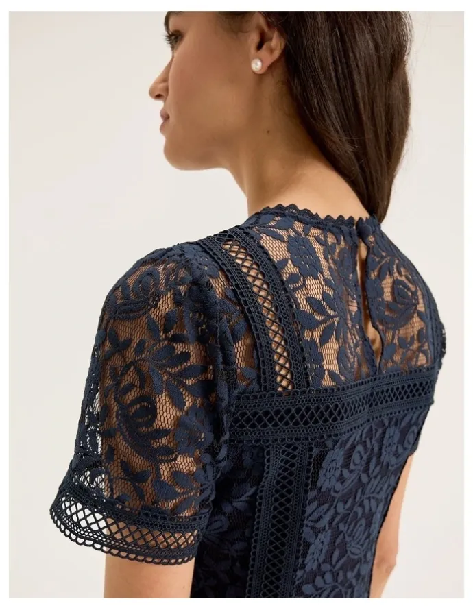 Review Lacie Dress in Ink