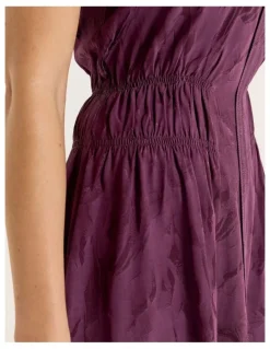 Review Lotus Midi Dress in Plum