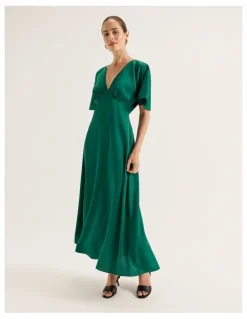 Review Montreal Sleeved Dress in Emerald