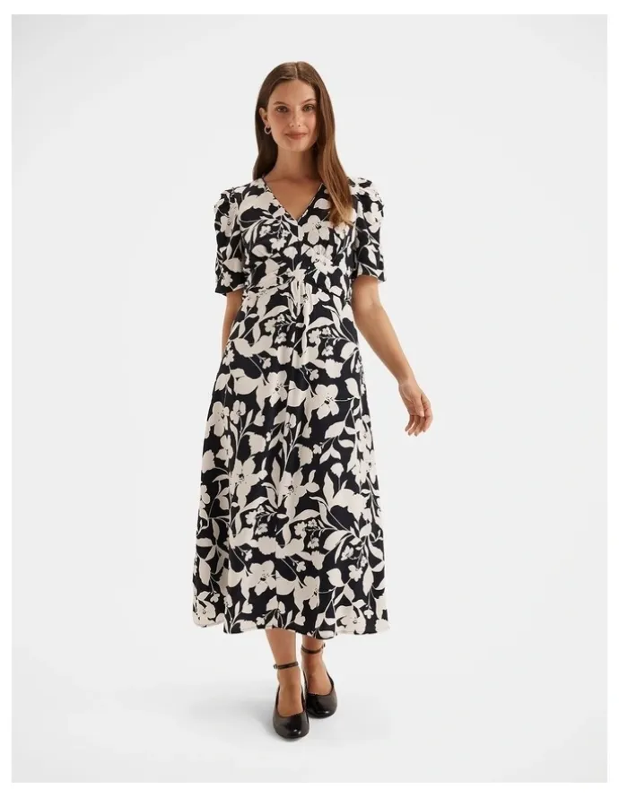Review Skyline Dress