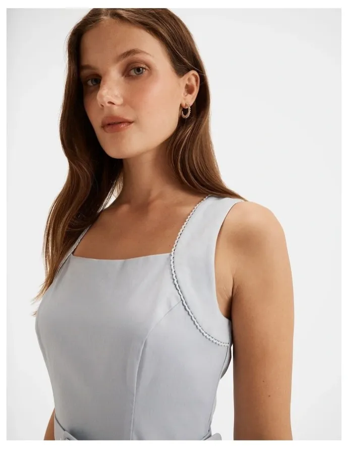 Review Solace Flare Dress