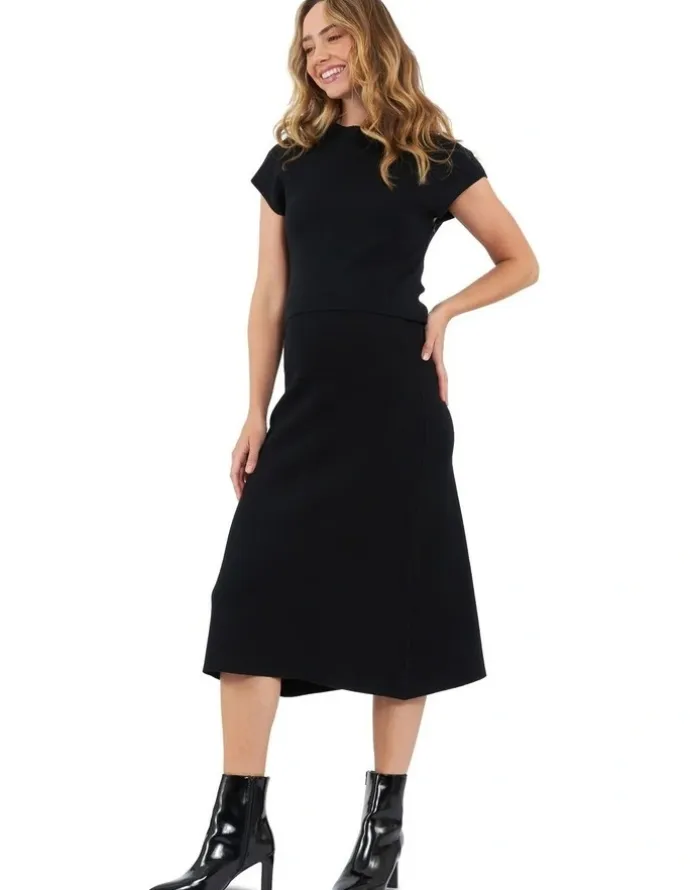 Ripe A-Line Knit Skirt in Black