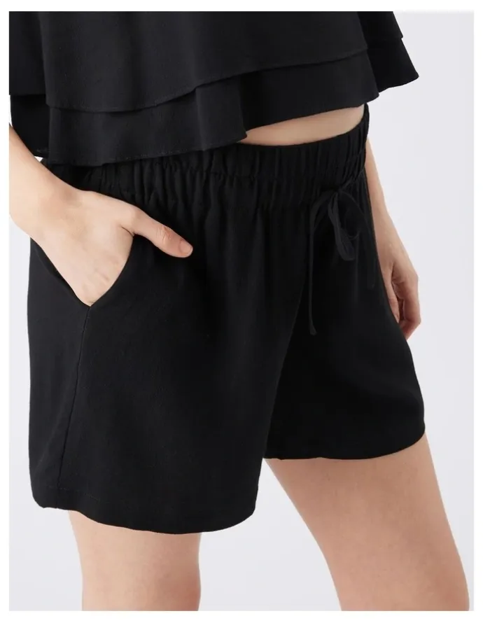 Ripe Mae Short in Black