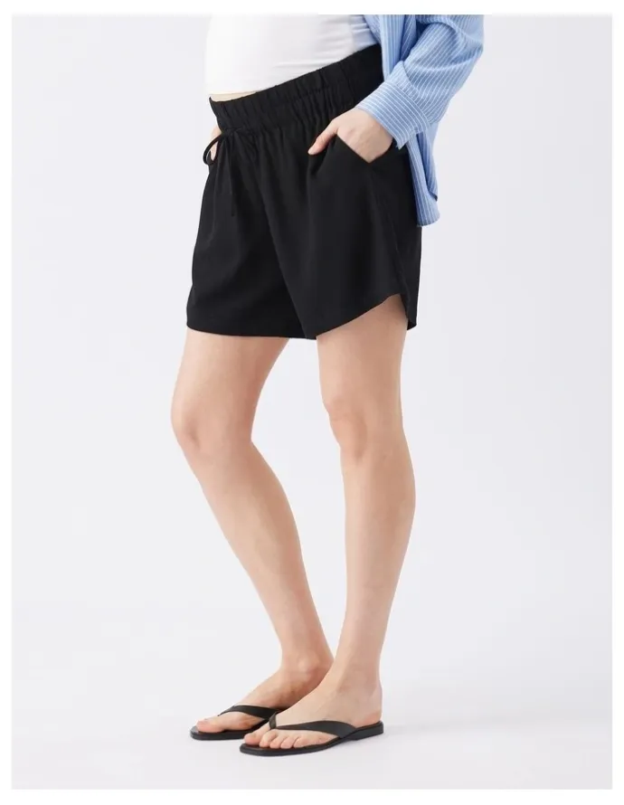 Ripe Mae Short in Black