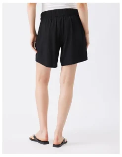 Ripe Mae Short in Black