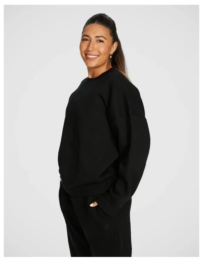 Rockwear Cosy Fleece Longline Crew Sweatshirt in Black