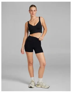 Rockwear No Front Seam Mid Thigh Bike Shorts in Black