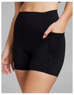 Rockwear No Front Seam Mid Thigh Bike Shorts in Black