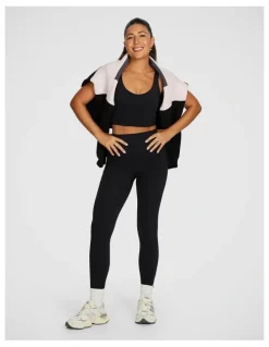 Rockwear No Front Seam Pocket Full Length Tight in Black