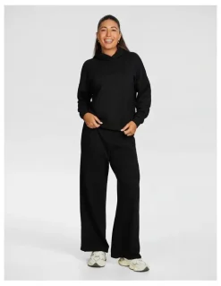 Rockwear Plush Fleece Hoodie in Black