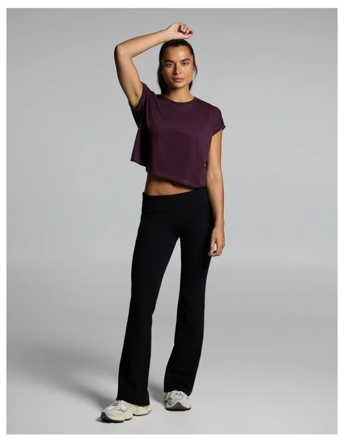 Rockwear Relaxed Crew Hip Tee Cherry Cola