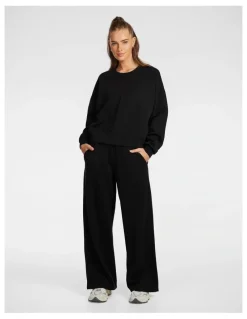 Rockwear Travel Hip Length Crew Sweater in Black