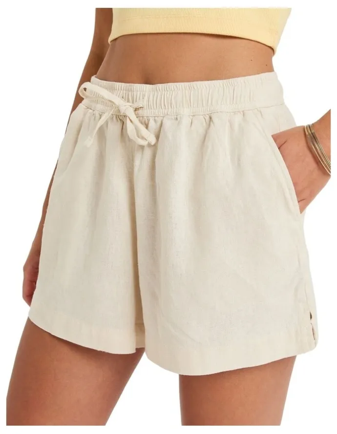 Roxy Lekeitio Break Mid Elastic Waist Shorts in Beige