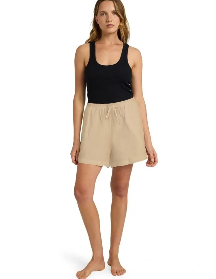Roxy Lolani Linen Shorts in Beige