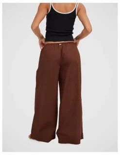 RVCA Montana Woven Pants in Chocolate