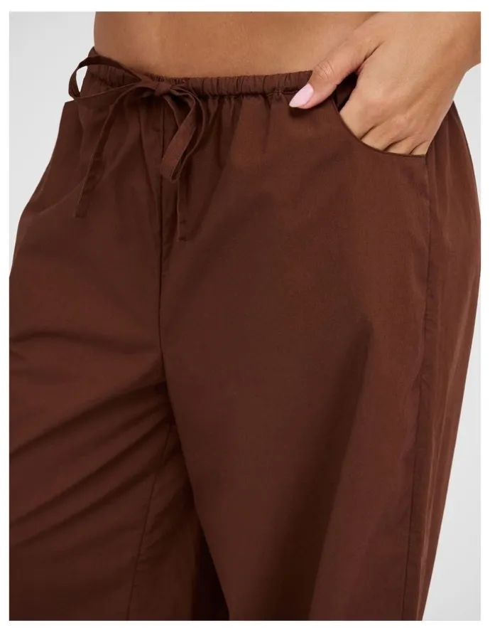 RVCA Montana Woven Pants in Chocolate