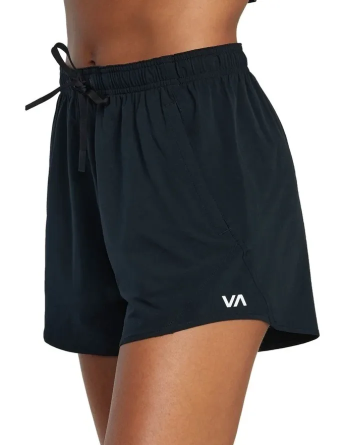 RVCA VA Essential Yogger 12" Short in Black