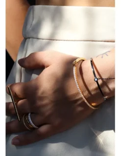Sally Skoufis Complete Bangle