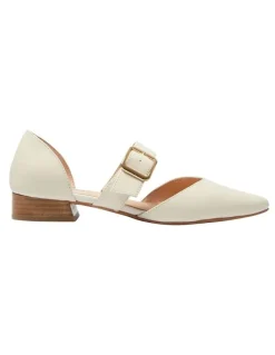 Sandler Adore Flat Leather Shoes in Bone Glove