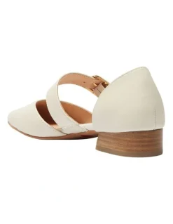 Sandler Adore Flat Leather Shoes in Bone Glove