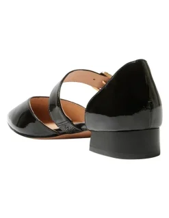 Sandler Adore Flat Shoes in Black Patent Leather