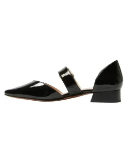 Sandler Adore Flat Shoes in Black Patent Leather