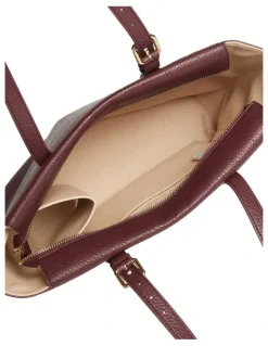 Sandler Aida Bag in Wine Pebble