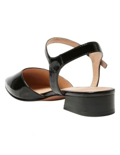 Sandler Amity Flat Leather Shoes in Black Patent