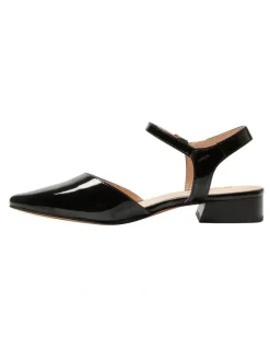 Sandler Amity Flat Leather Shoes in Black Patent