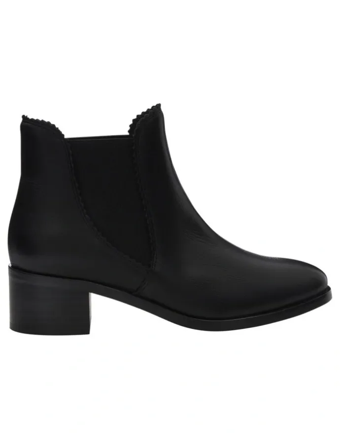 Sandler Blaze Boots in Black Leather
