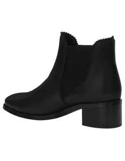 Sandler Blaze Boots in Black Leather