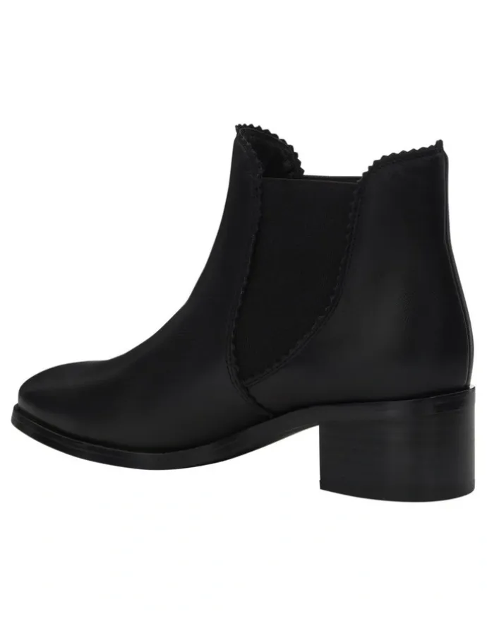 Sandler Blaze Boots in Black Leather