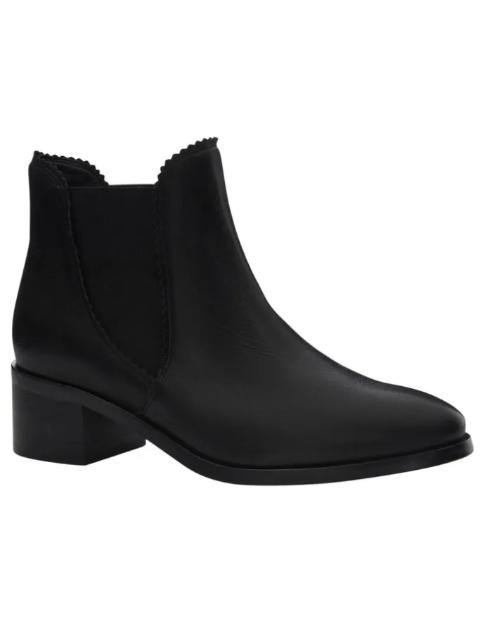 Sandler Blaze Boots in Black Leather