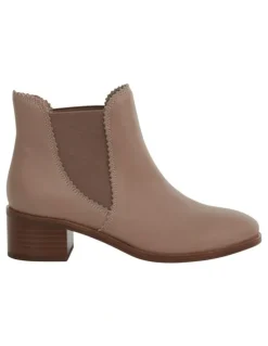 Sandler Blaze Leather Boots in Taupe