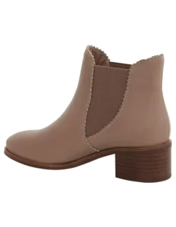 Sandler Blaze Leather Boots in Taupe