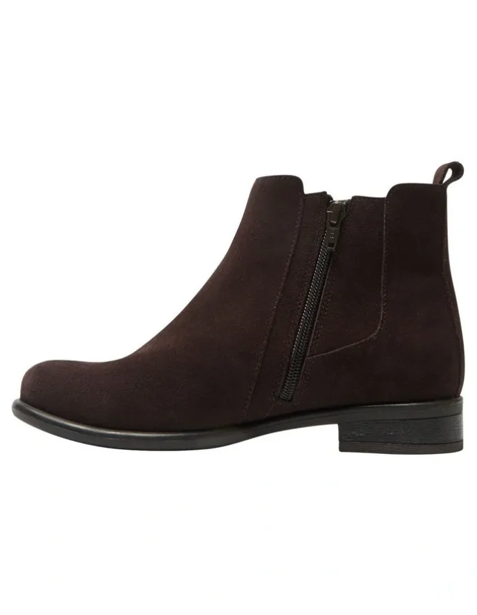 Sandler Bogart Boots in Chocolate Suede